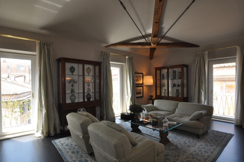 Maison d'hôtes La Scelta Di Goethe - Luxury Rome