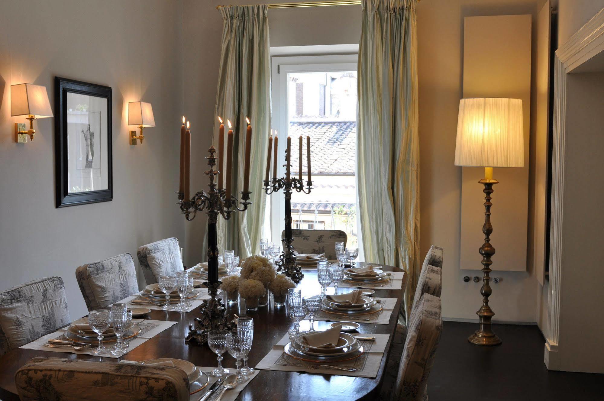 Maison d'hôtes La Scelta Di Goethe - Luxury Rome